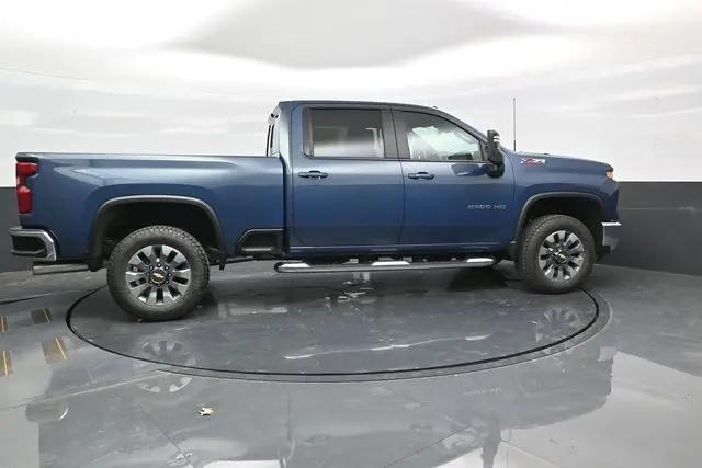 2026 Chevrolet Silverado 2500HD Crew Cab, Standard Bed, LT, 4WD