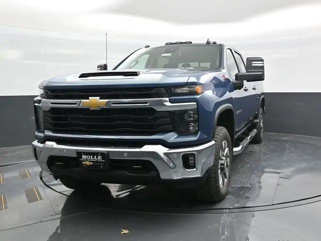 2026 Chevrolet Silverado 2500HD Crew Cab, Standard Bed, LT, 4WD