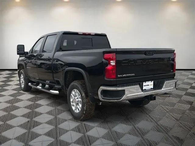 2026 Chevrolet Silverado 2500HD Crew Cab, Standard Bed, LT, 4WD