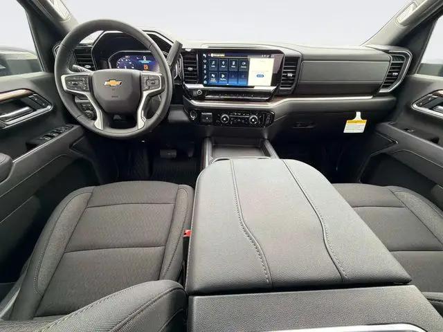 2026 Chevrolet Silverado 2500HD Crew Cab, Standard Bed, LT, 4WD