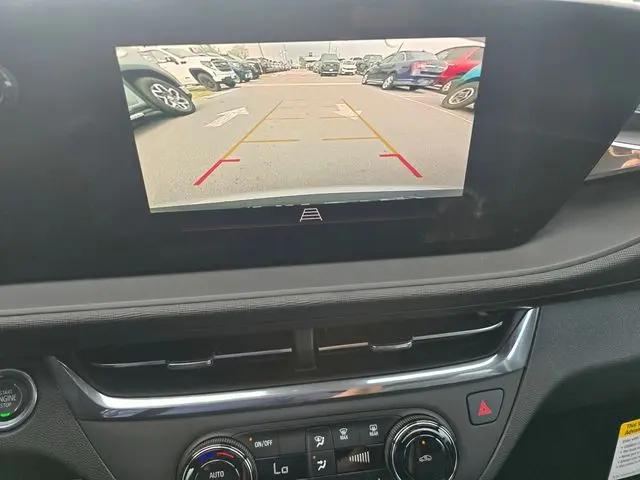 2026 Buick NV Preferred FWD