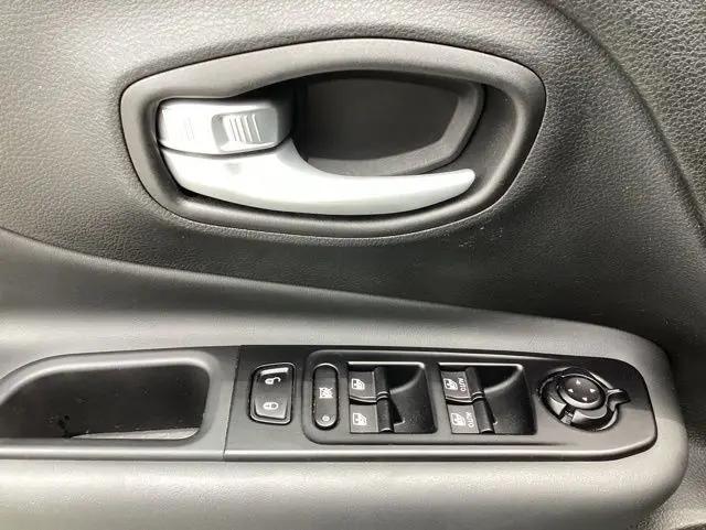 2023 Jeep Renegade Latitude 4x4