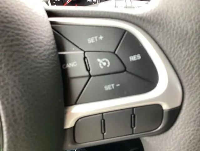2023 Jeep Renegade Latitude 4x4