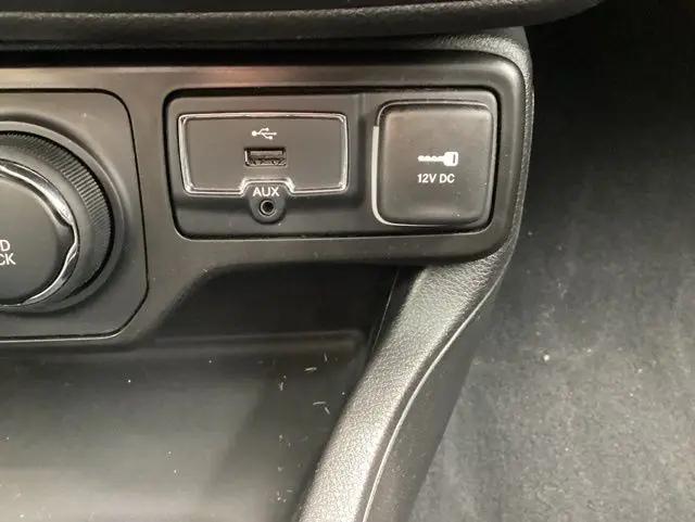 2023 Jeep Renegade Latitude 4x4