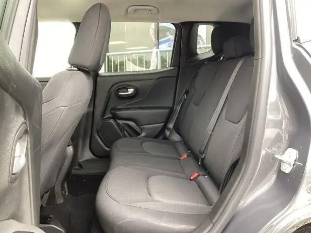 2023 Jeep Renegade Latitude 4x4