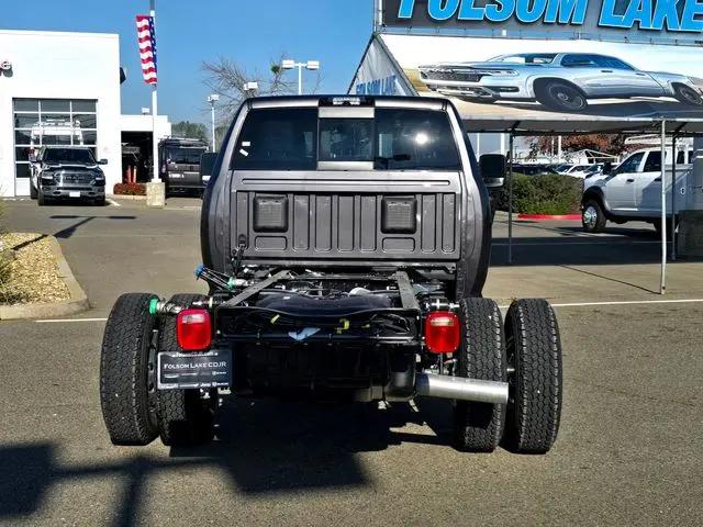 2026 Ram 3500 Tradesman/Big Horn