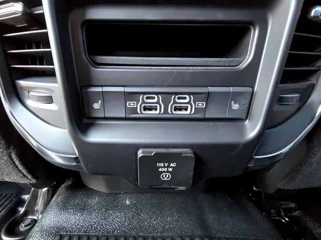 2026 Ram 3500 Tradesman/Big Horn
