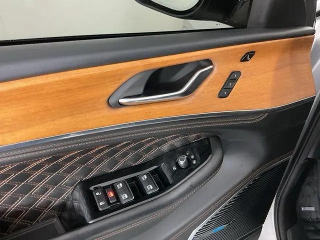 2021 Jeep Grand Cherokee Summit Reserve