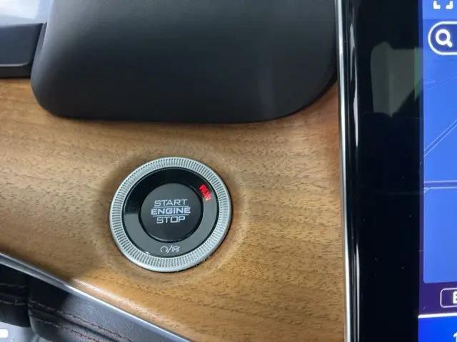 2021 Jeep Grand Cherokee Summit Reserve