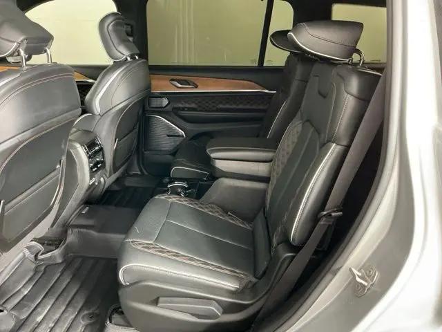 2021 Jeep Grand Cherokee Summit Reserve