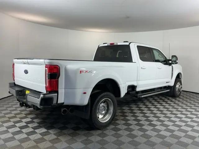 2025 Ford F-450 LARIAT