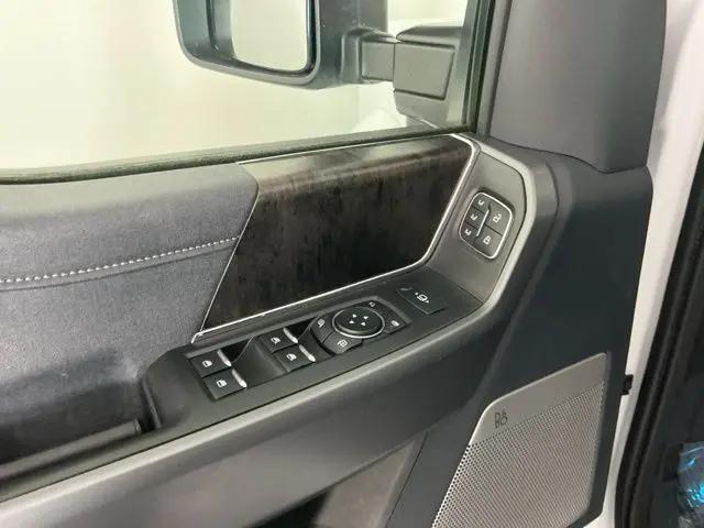 2025 Ford F-450 LARIAT