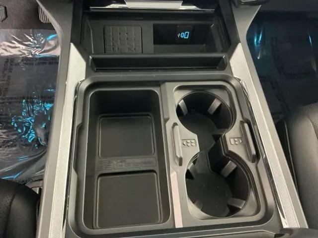 2025 Ford F-450 LARIAT