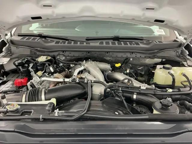 2025 Ford F-450 LARIAT
