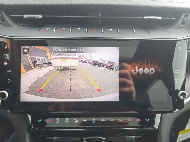 2026 Jeep Grand Cherokee Altitude 4x4