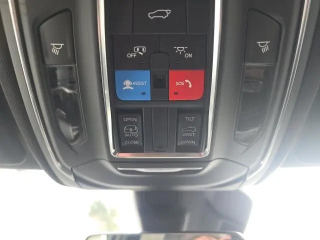 2026 Jeep Grand Cherokee Altitude 4x4