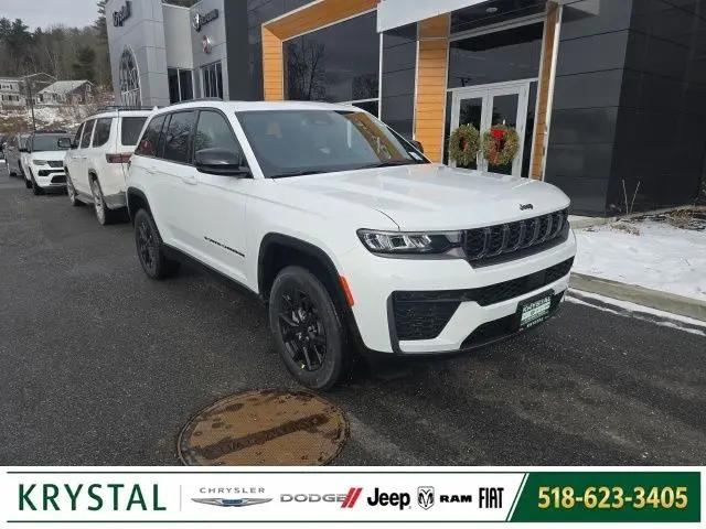 2026 Jeep Grand Cherokee Altitude 4x4 for sale in Warrensburg, NY