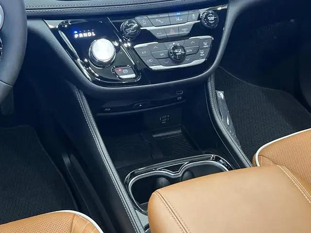 2026 Chrysler Pacifica Pinnacle AWD