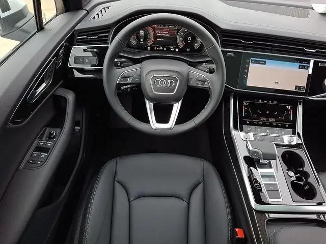 2026 Audi Q7 Premium 45 TFSI quattro tiptronic