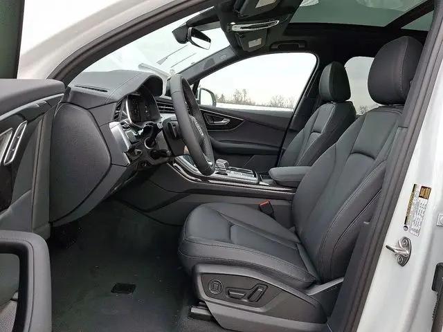 2026 Audi Q7 Premium 45 TFSI quattro tiptronic