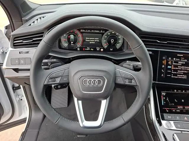 2026 Audi Q7 Premium 45 TFSI quattro tiptronic