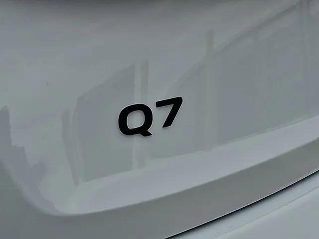 2026 Audi Q7 Premium 45 TFSI quattro tiptronic
