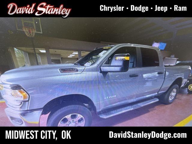 2024 RAM 2500 Big Horn Crew Cab 4x4 64 Box