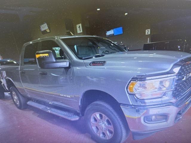 2024 RAM 2500 Big Horn Crew Cab 4x4 64 Box