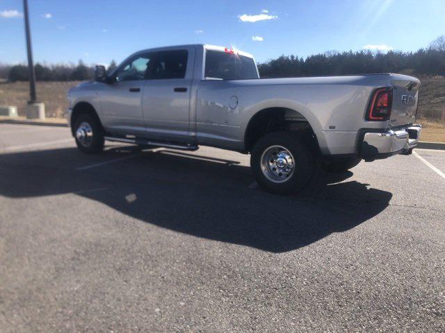 2026 RAM Ram 3500 RAM 3500 BIG HORN CREW CAB 4X4 8 BOX