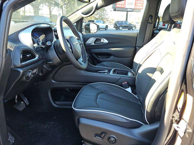 2026 Chrysler Pacifica PACIFICA LIMITED