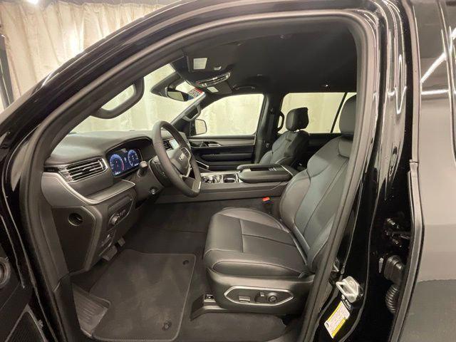 2026 Jeep Grand Wagoneer Limited Altitude 4x4