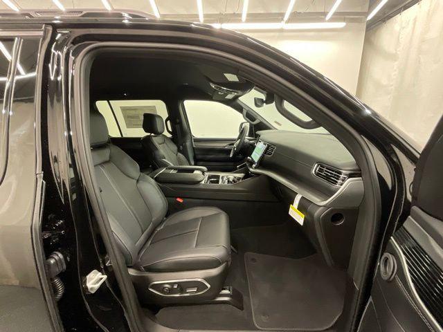 2026 Jeep Grand Wagoneer Limited Altitude 4x4