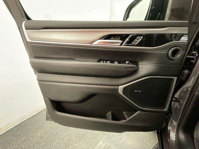 2026 Jeep Grand Wagoneer Limited Altitude 4x4