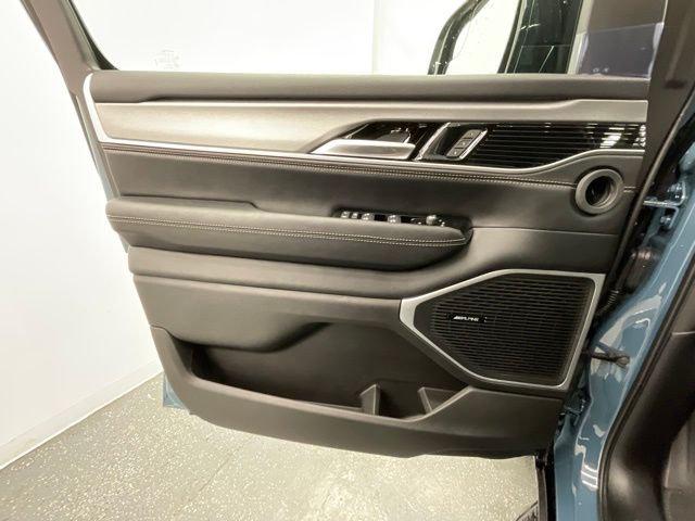 2026 Jeep Grand Wagoneer Limited Altitude 4x4