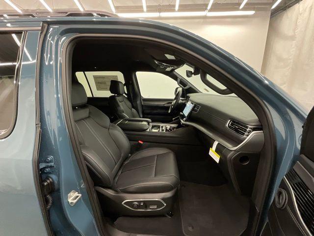 2026 Jeep Grand Wagoneer Limited Altitude 4x4