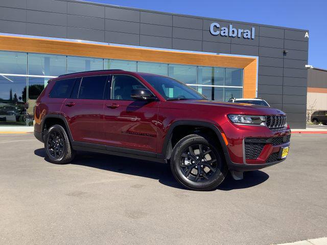 2026 Jeep Grand Cherokee Altitude 4x4