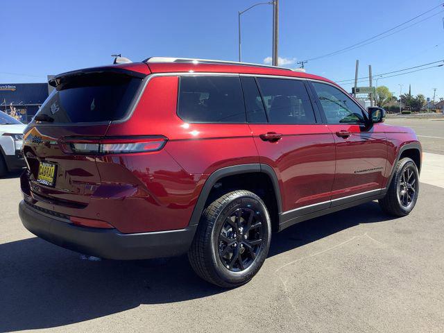 2026 Jeep Grand Cherokee Altitude 4x4