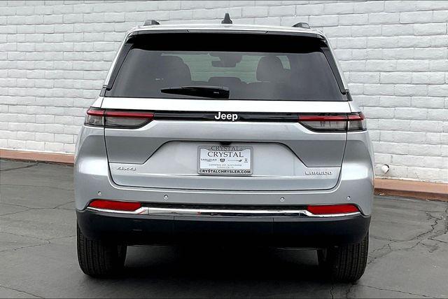 2026 Jeep Grand Cherokee GRAND CHEROKEE LAREDO X 4X4