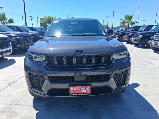 2026 Jeep Grand Cherokee GRAND CHEROKEE LAREDO ALTITUDE 4X2