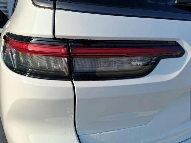 2026 Jeep Grand Cherokee Altitude 4x2