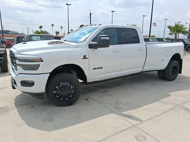 2026 RAM Ram 3500 RAM 3500 LARAMIE CREW CAB 4X4 8 BOX