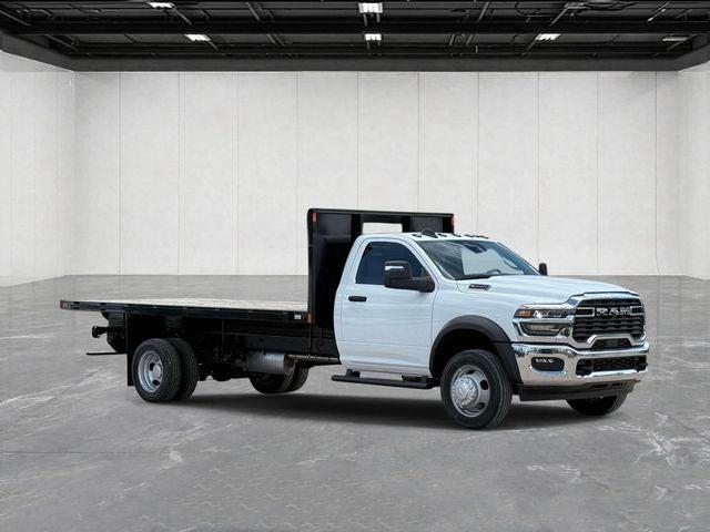 2026 RAM 5500 Chassis RAM 5500 TRADESMAN CHASSIS REGULAR CAB 4X4 120 CA