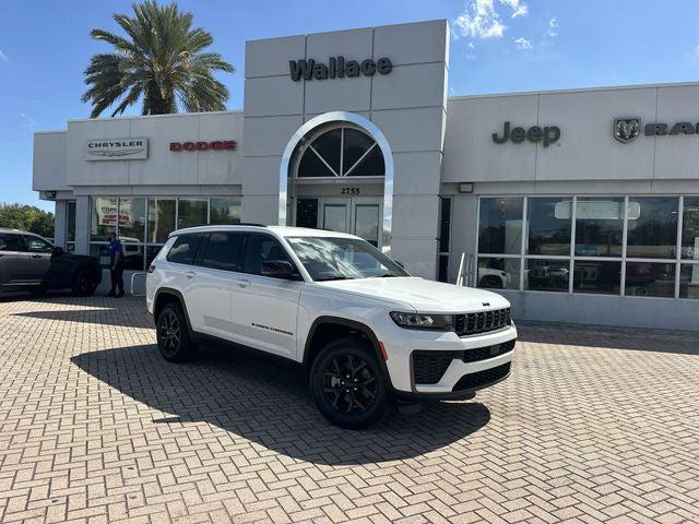 2026 Jeep Grand Cherokee GRAND CHEROKEE L LAREDO ALTITUDE 4X4 2026 Jeep Grand Cherokee GRAND CHEROKEE L LAREDO ALTITUDE 4X4