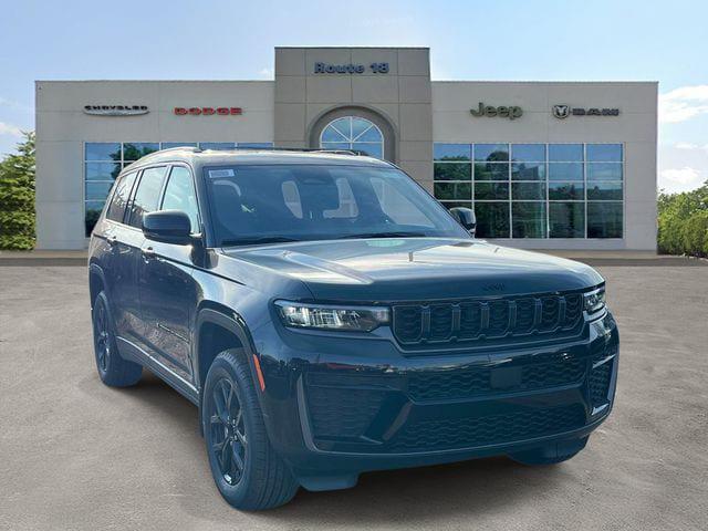 2026 Jeep Grand Cherokee GRAND CHEROKEE L LAREDO ALTITUDE 4X4