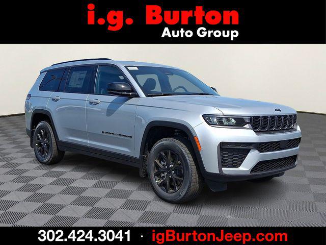 2026 Jeep Grand Cherokee GRAND CHEROKEE L LAREDO ALTITUDE 4X4