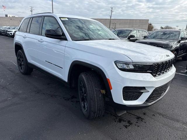 2025 Jeep Grand Cherokee Altitude X 4x4