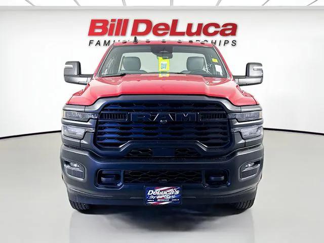 2026 RAM Ram 3500 Chassis Cab RAM 3500 TRADESMAN CHASSIS REGULAR CAB 4X4 84 CA