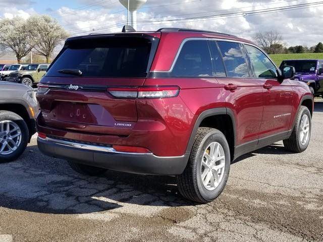 2026 Jeep Grand Cherokee GRAND CHEROKEE LAREDO X 4X4