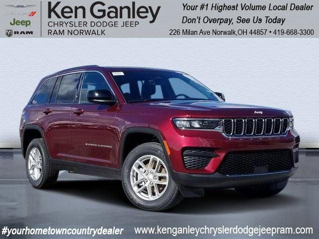 2026 Jeep Grand Cherokee GRAND CHEROKEE LAREDO X 4X4