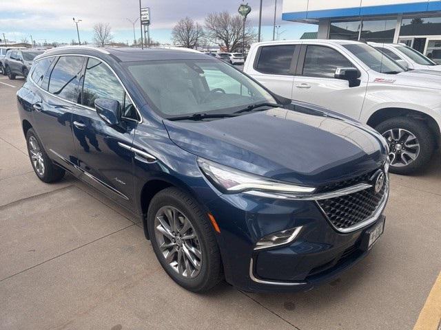 2024 Buick Enclave Avenir AWD
